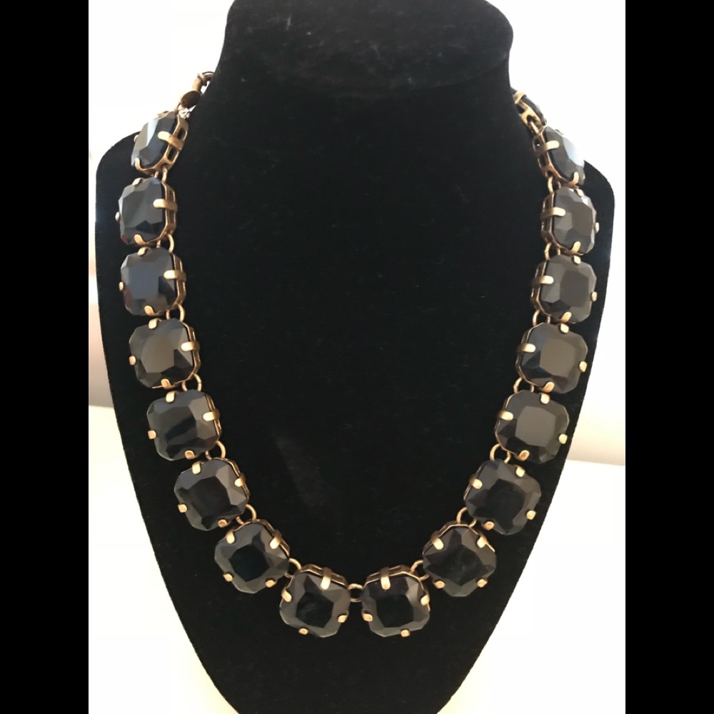 Gorgeous deep blue J crew stone necklace